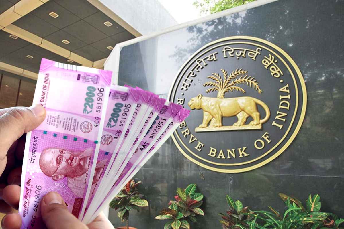 RBI on 2000 Note