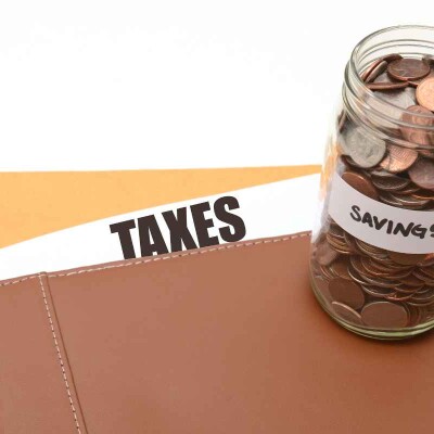 Tax Saving Ideas: नोकरी करणाऱ्या व्यक्तींसाठी टॅक्स बचतीचे कोणते पर्याय उपलब्ध आहेत?