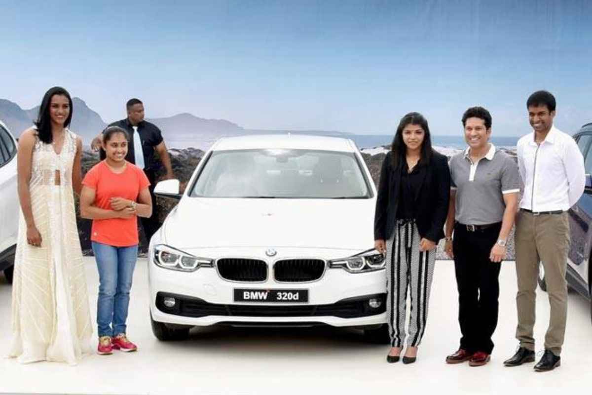 Sachin gifted P V Sindhu with BMW car
