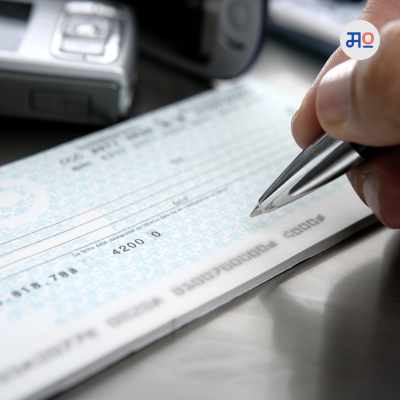Difference between order and bearer cheque